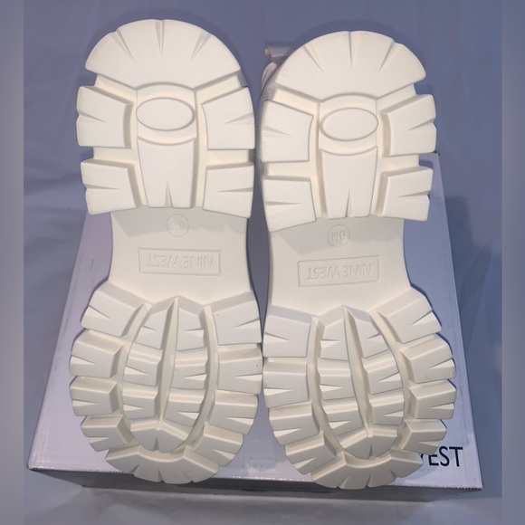 New In Box Nine West Obri Women's Combat Boots Size 6 Color White - Picture 4 of 8